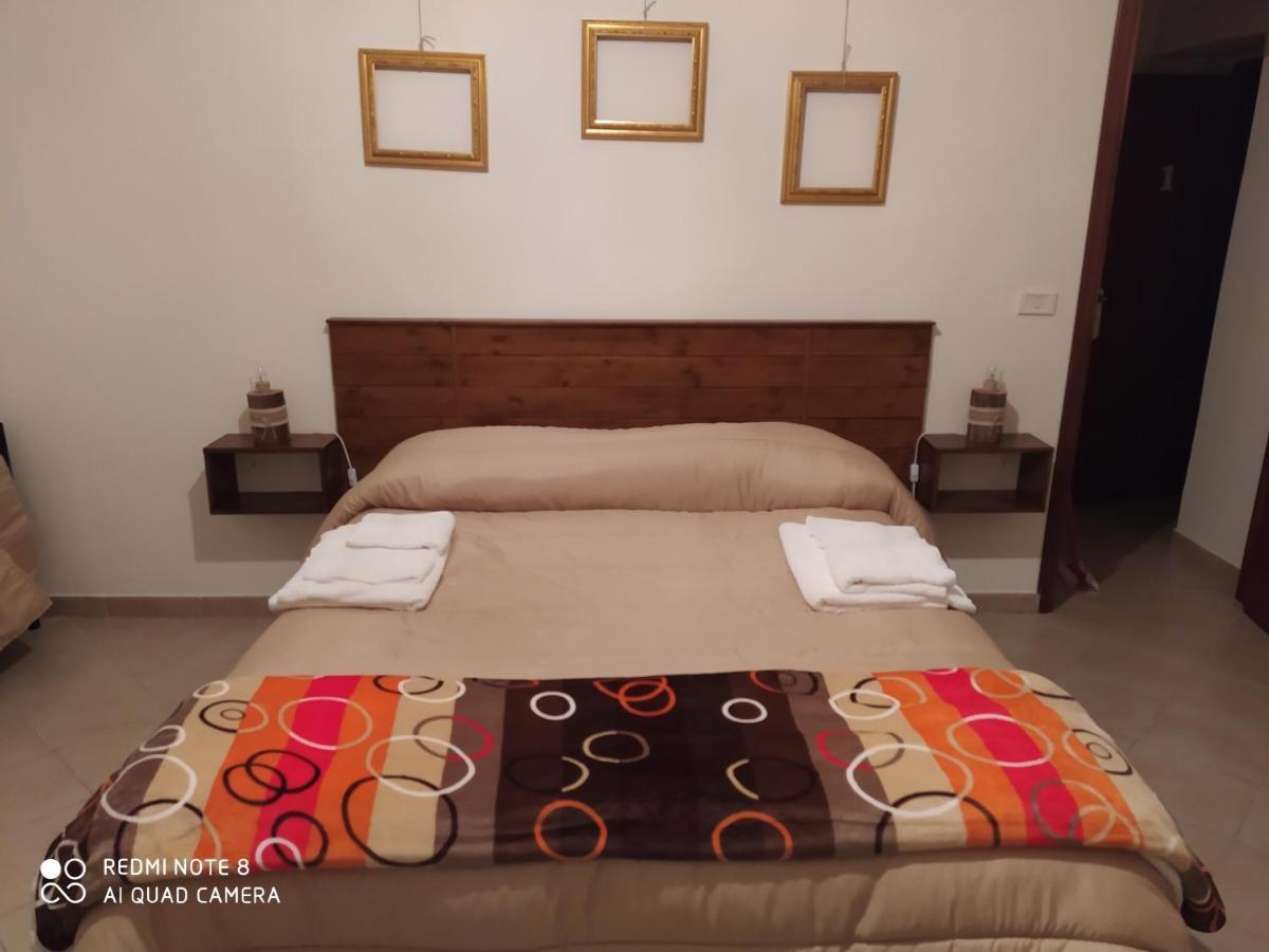 Bed & Breakfast Acquaviva Di Vullo Vincenzo Acquaviva Platani Экстерьер фото
