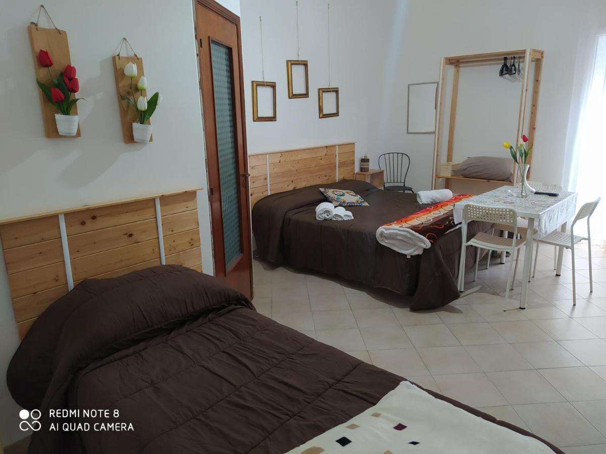 Bed & Breakfast Acquaviva Di Vullo Vincenzo Acquaviva Platani Экстерьер фото